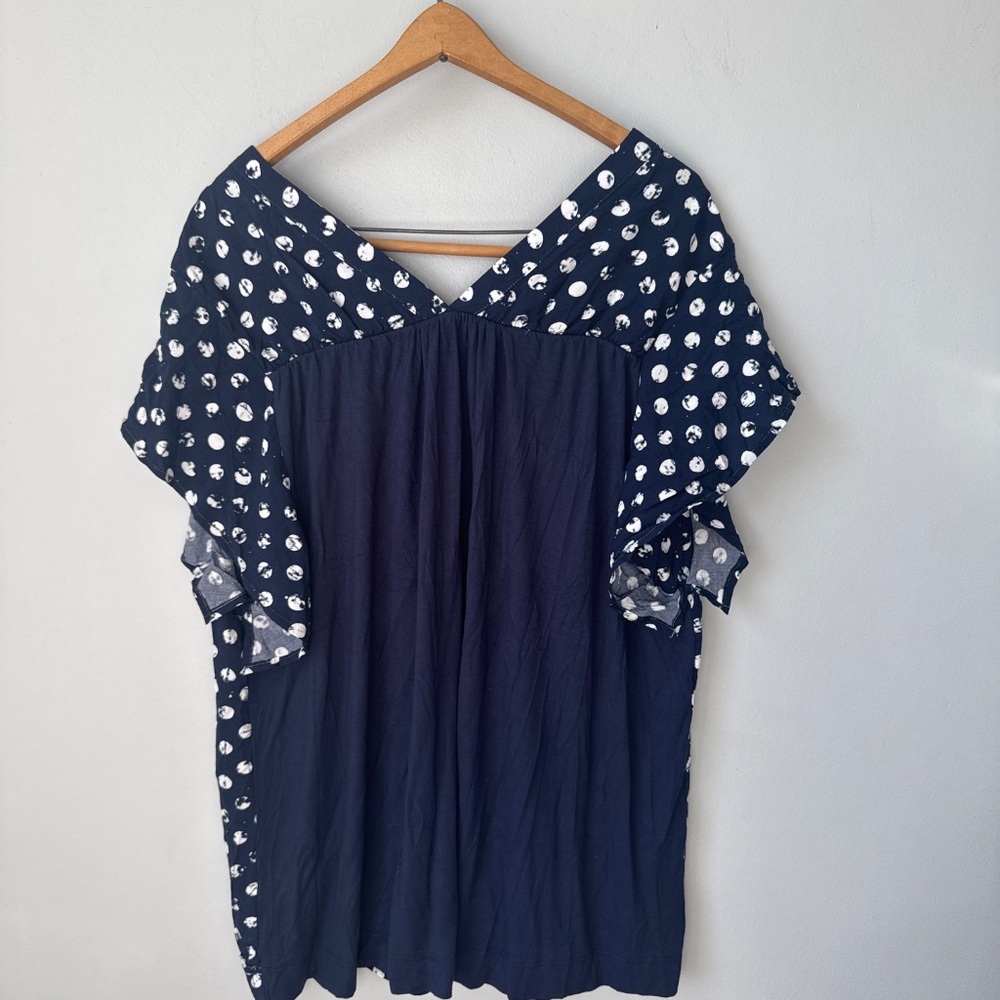 EVANS V neck flutter sleeve blouse - Picture 5 of 6